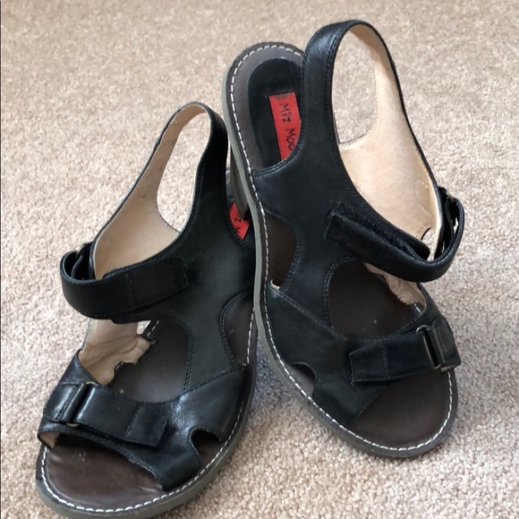 Miz Mooz Black Sandals - Picture 2 of 7